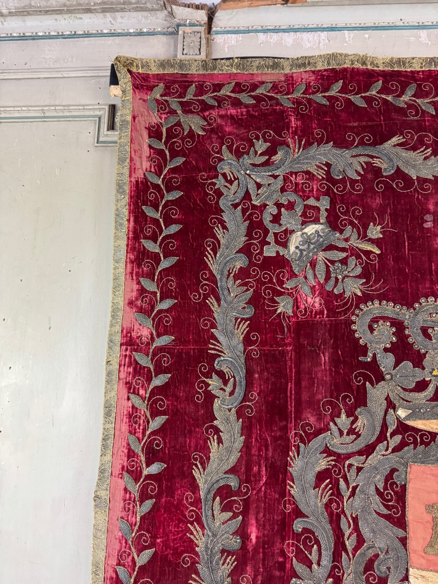 Tapestry With The Coat Of Arms Of 'castilla Y Léon', Silver Thread And Gold Thread, 18th Century-photo-5