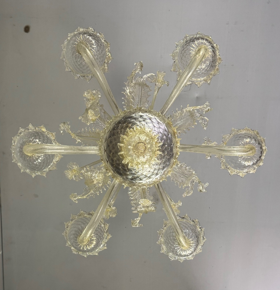 Lustre vénitien en verre de Murano doré, 6 bras de lumière vers 1940-photo-3