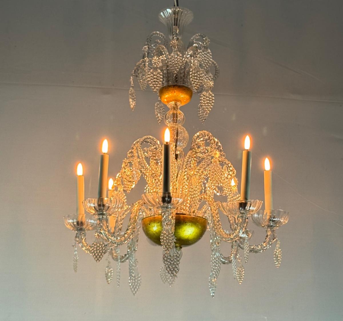 Lustre liégeois en verre soufflé, moulé et pincé, vers 1900