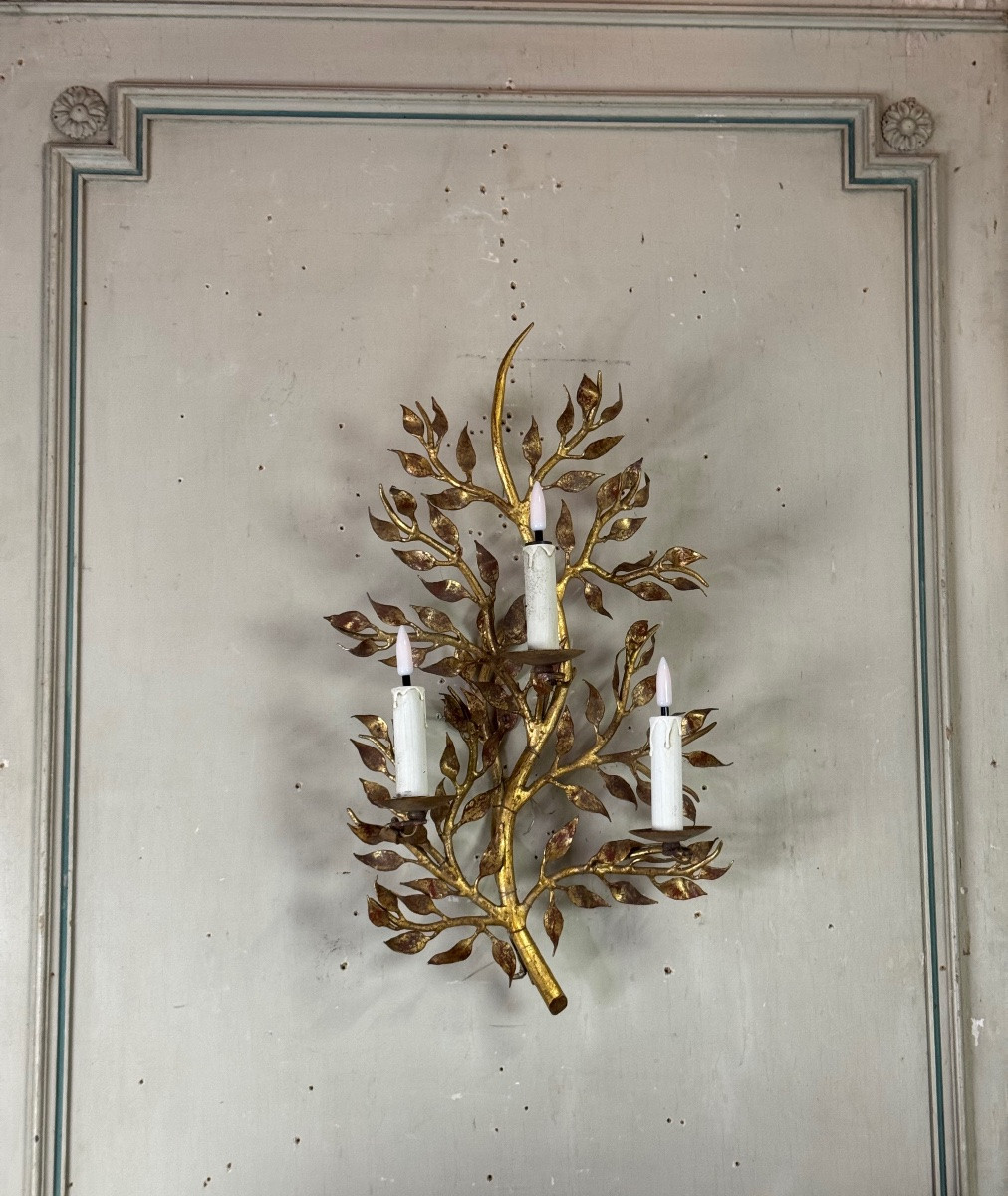 Gilded Metal Wall Lamp With Foliage, France Circa 1950 -photo-2