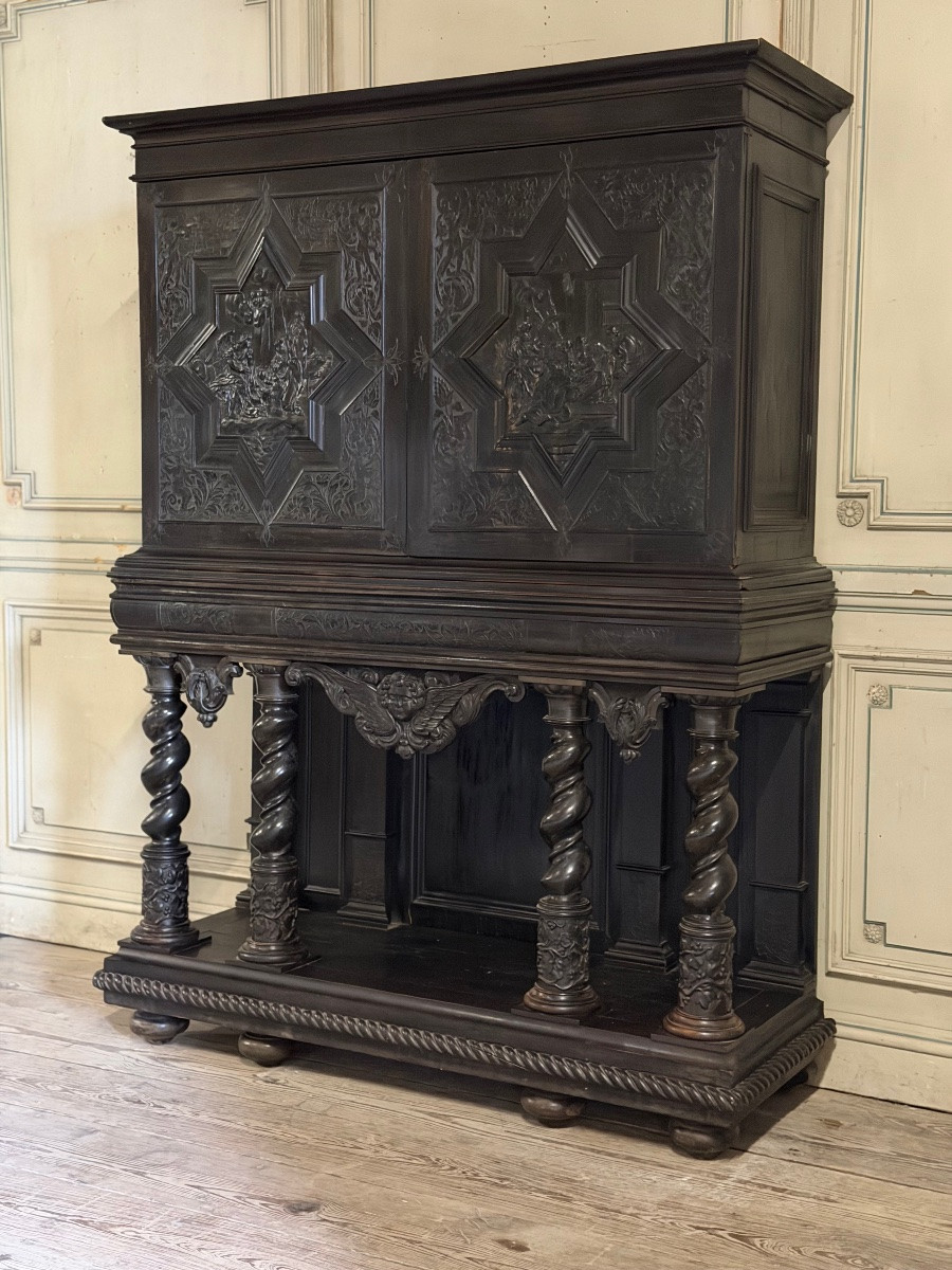 Grand cabinet Louis XIII en placage d’ébène, XVIIème siècle -photo-1