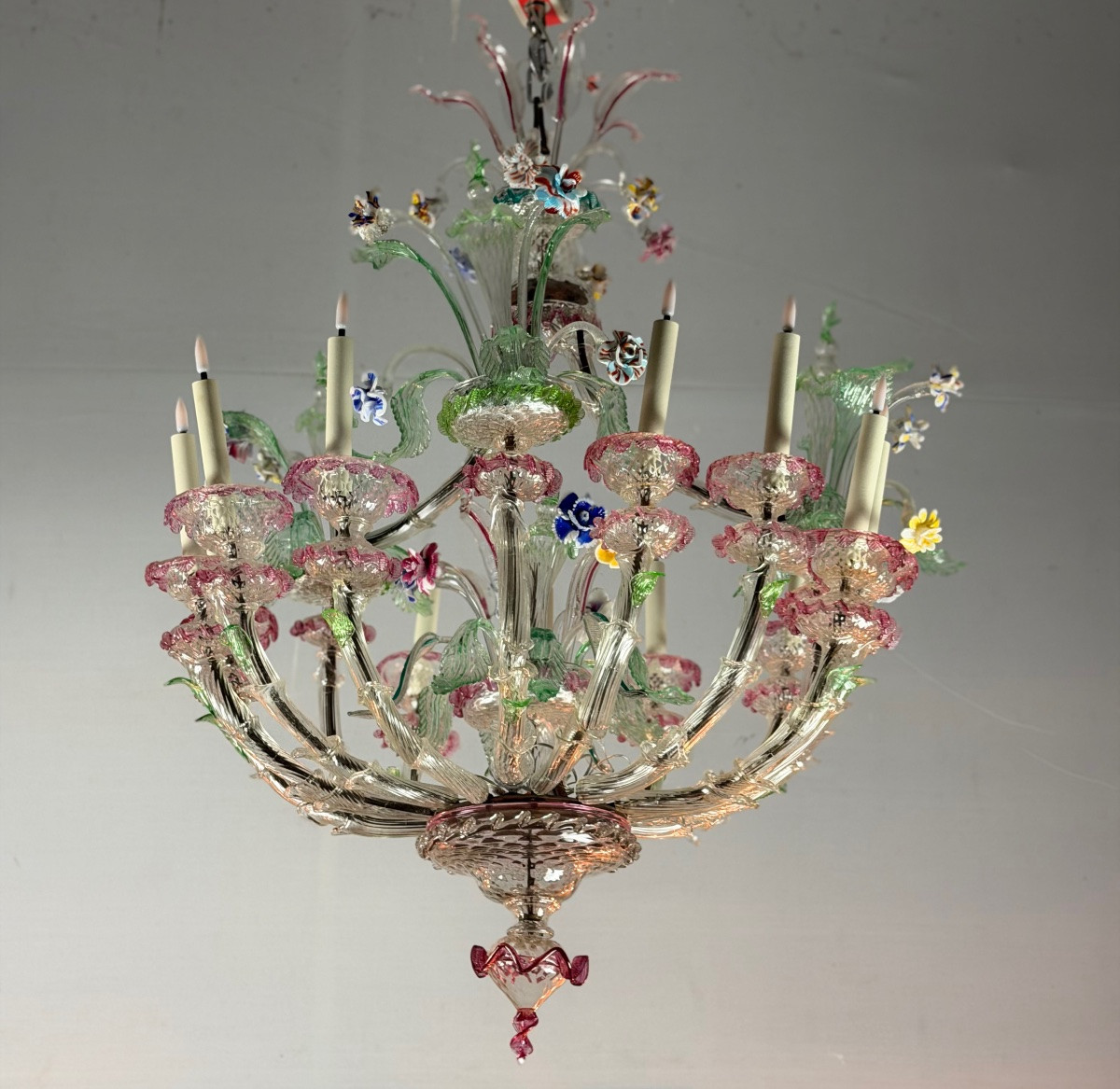 Large Venetian Rezzonico Chandelier In Multi-colored Murano Glass, Circa 1920 -photo-2