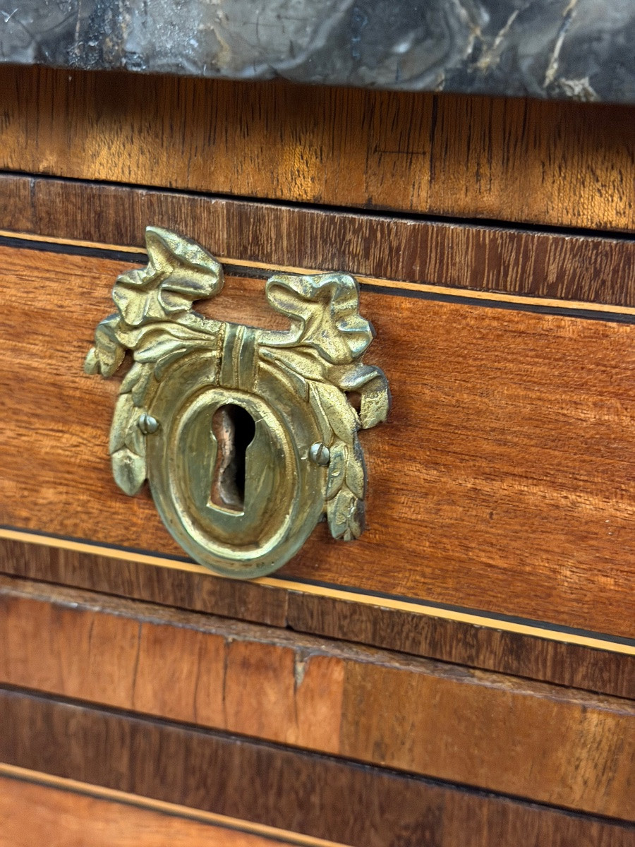 Commode Demi-lune Louis XVI en placage de bois fruitiers, France XVIIIéme siècle -photo-7