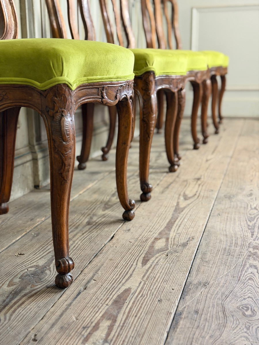 Set Of 12 Louis XV Chairs In Carved Wood, Liège, 18th Century -photo-7