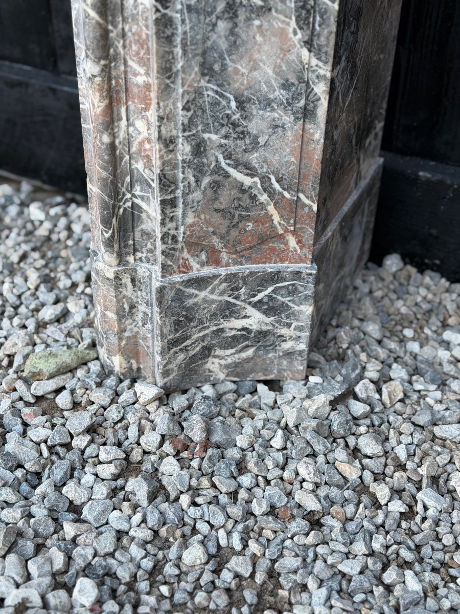 Cheminée de style régence en marbre gris des Ardennes vers 1900-photo-7