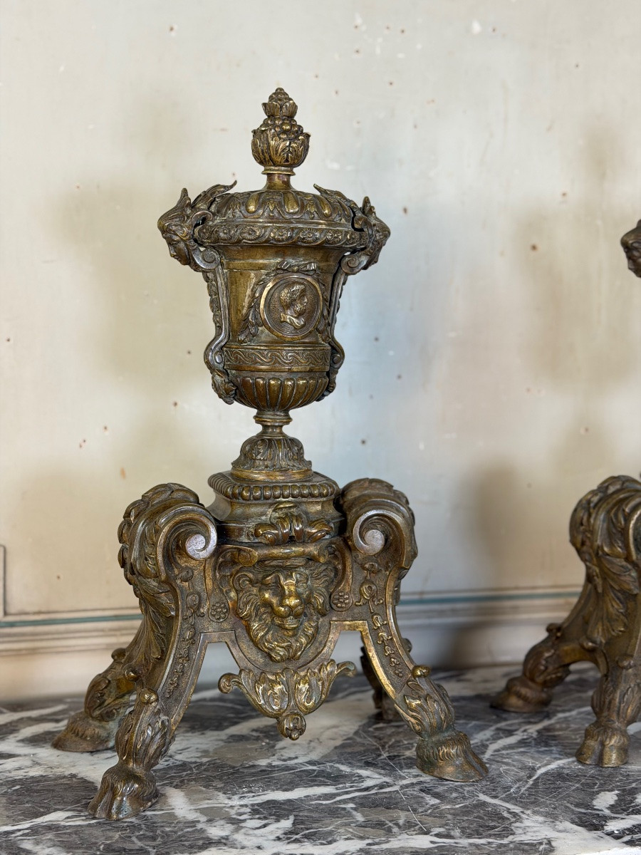 Paire de chenets de style Louis XIV en bronze d’après un dessin de André-Charles Boulle -photo-3
