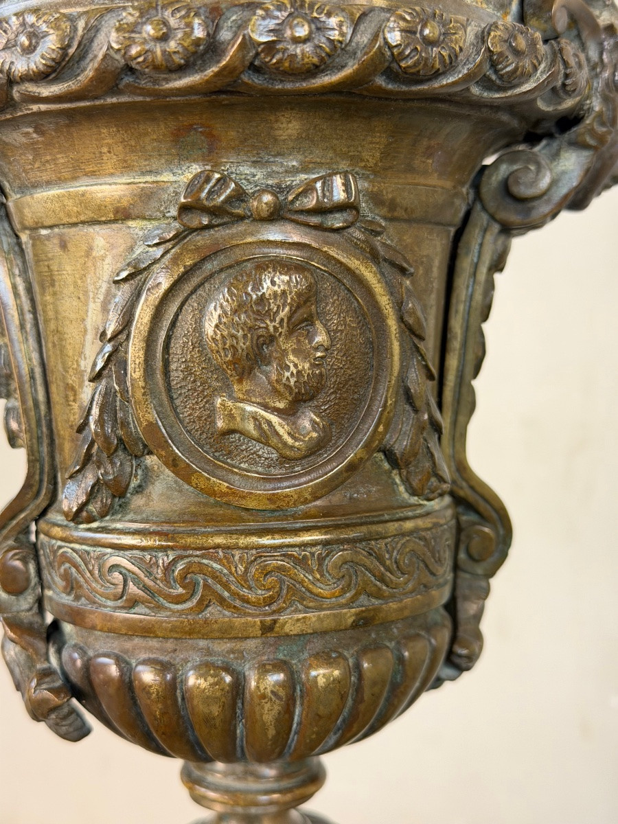 Paire de chenets de style Louis XIV en bronze d’après un dessin de André-Charles Boulle -photo-3