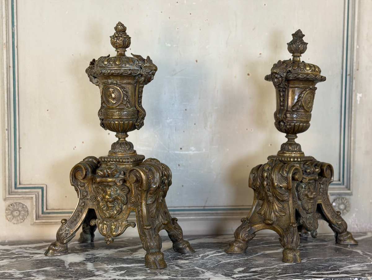Paire de chenets de style Louis XIV en bronze d’après un dessin de André-Charles Boulle -photo-8