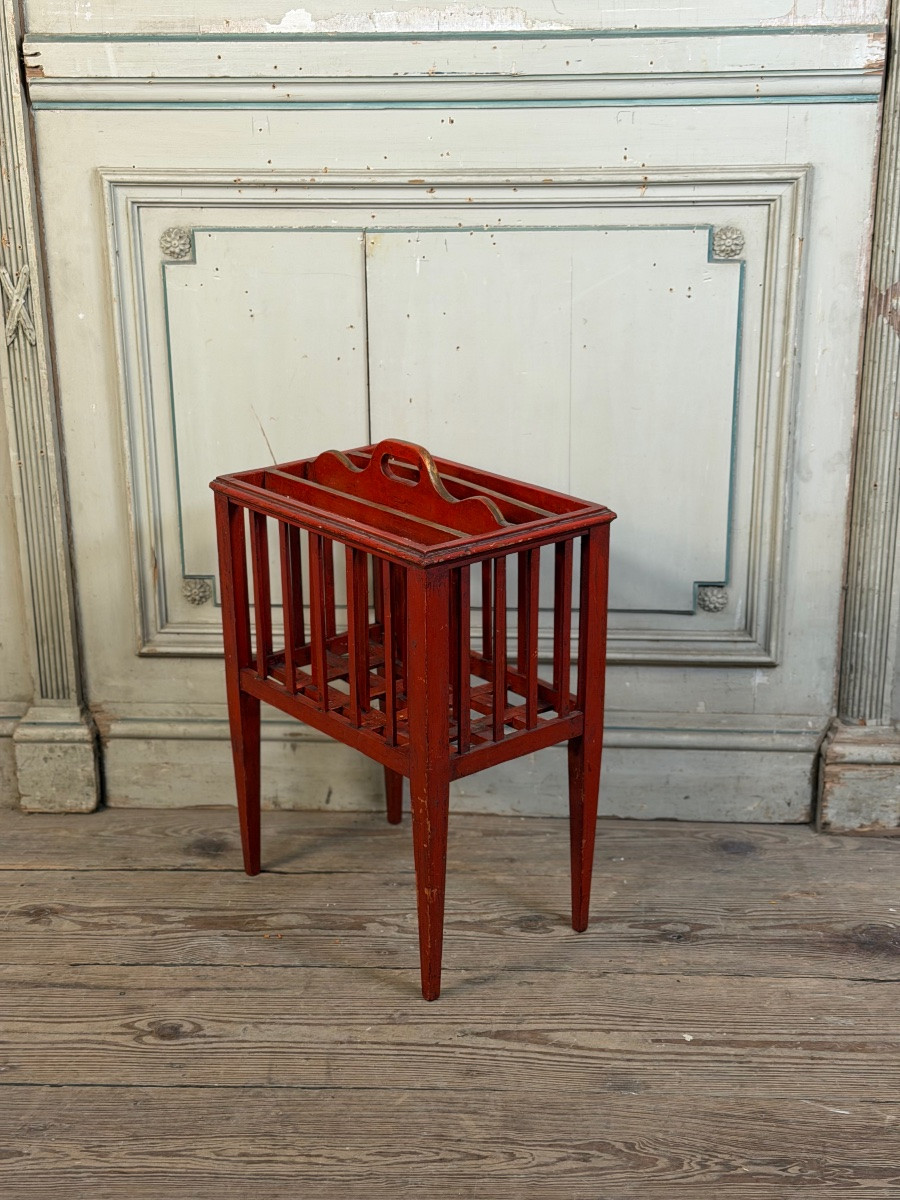 Wooden Newspaper Rack, Red Patina, England Circa 1900 -photo-1