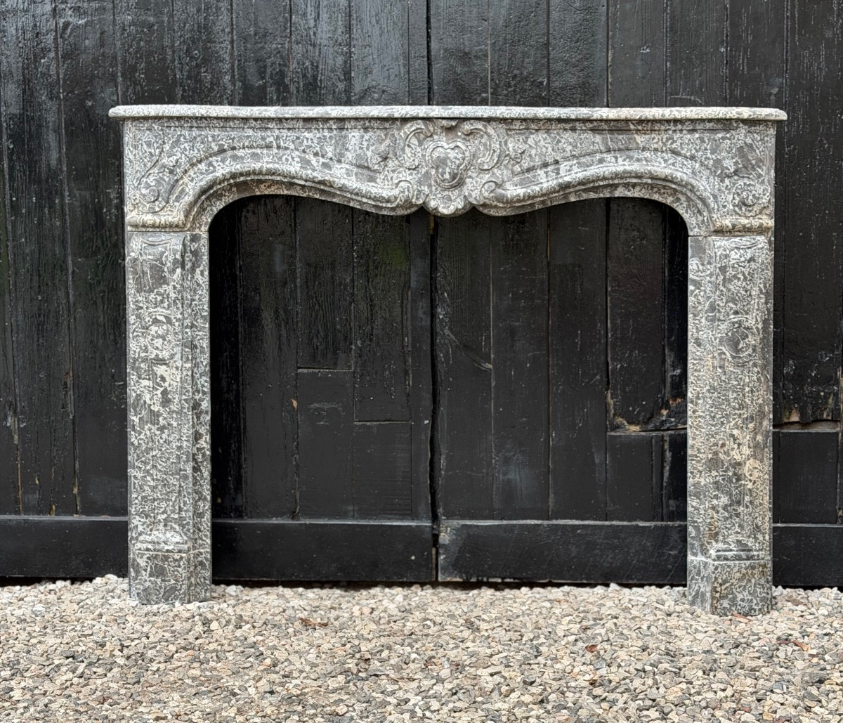 Cheminee régence en marbre gris, Sainte-Anne, XVIIIe siècle-photo-6