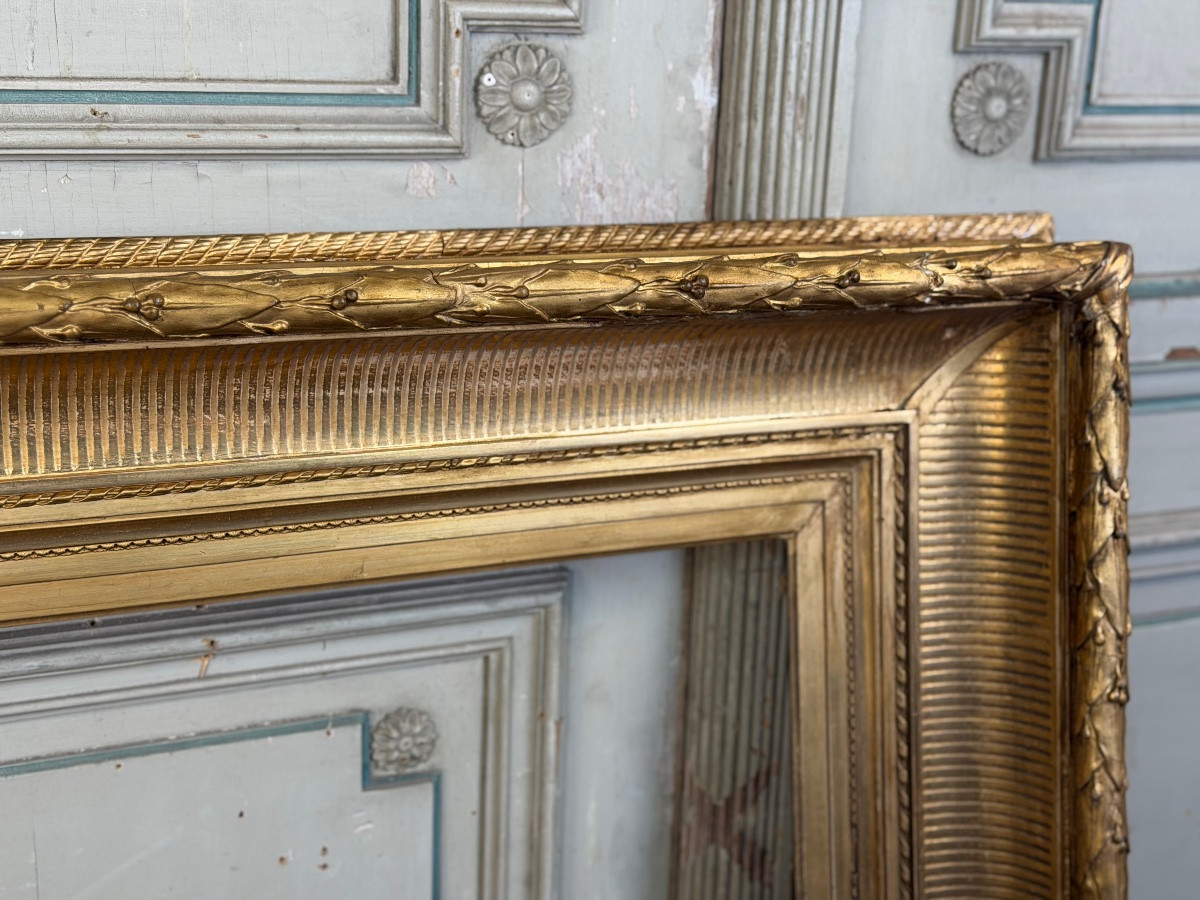 Louis XVI Style Stuccoed And Gilded Wooden Frame, Circa 1900 -photo-2