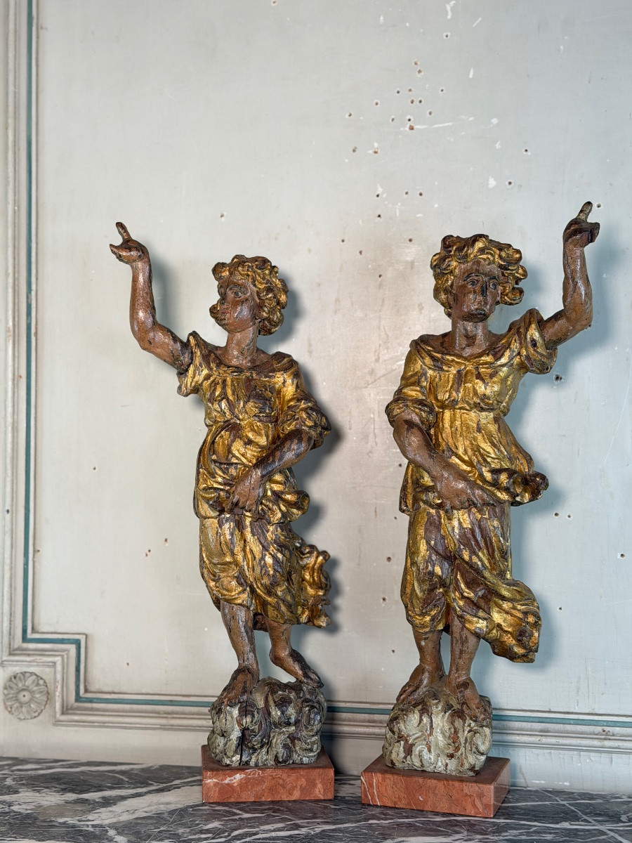 Deux anges en bois sculpté et doré, Venise, XVIIIème siècle-photo-5