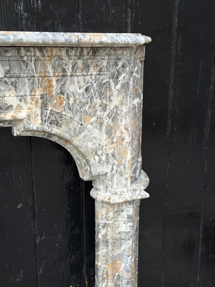 Cheminée Régence en marbre gris des Ardennes, XVIIIème siècle-photo-1