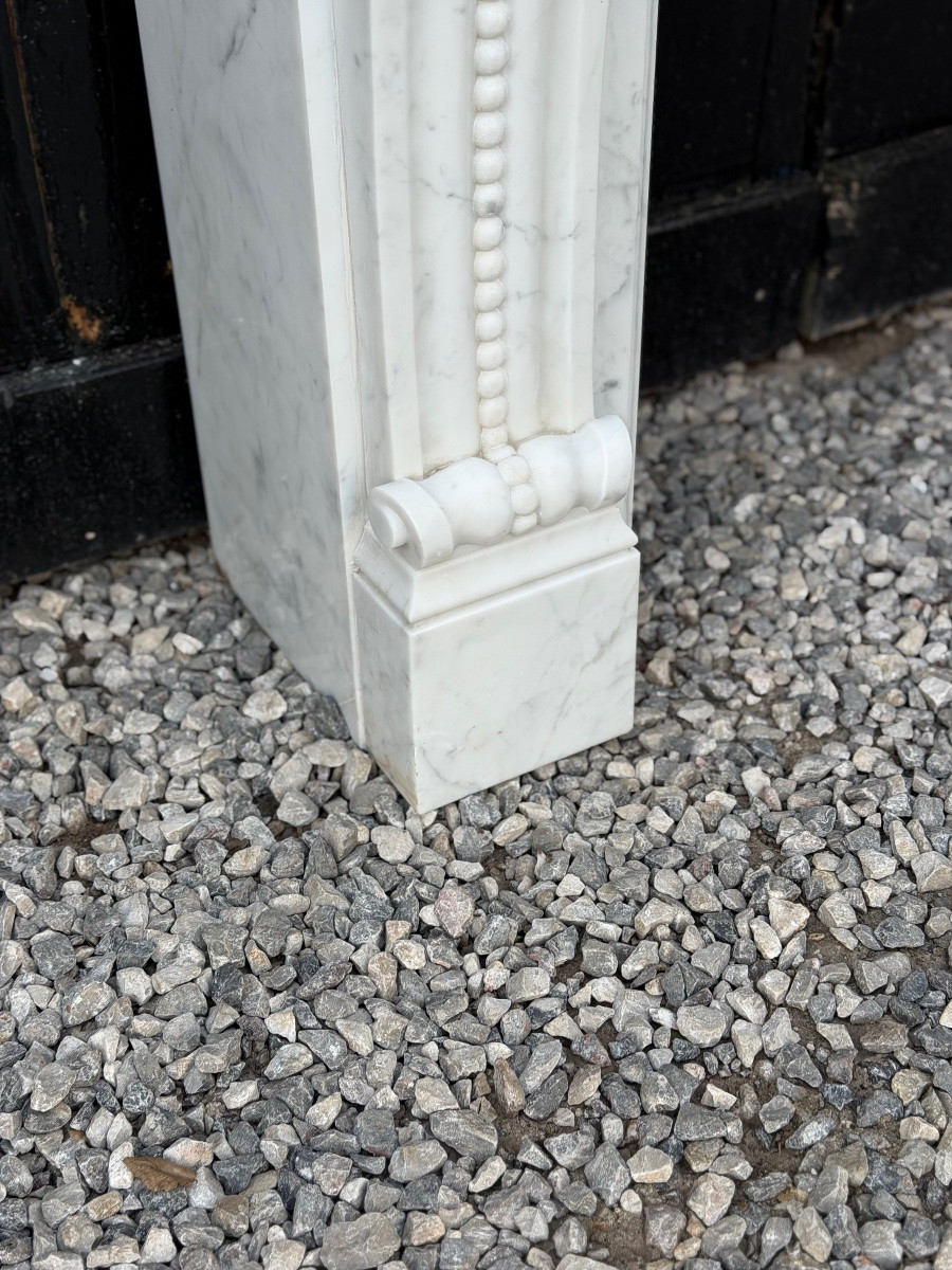 Cheminée de style Louis XV en marbre de Carrare, vers 1980-photo-1