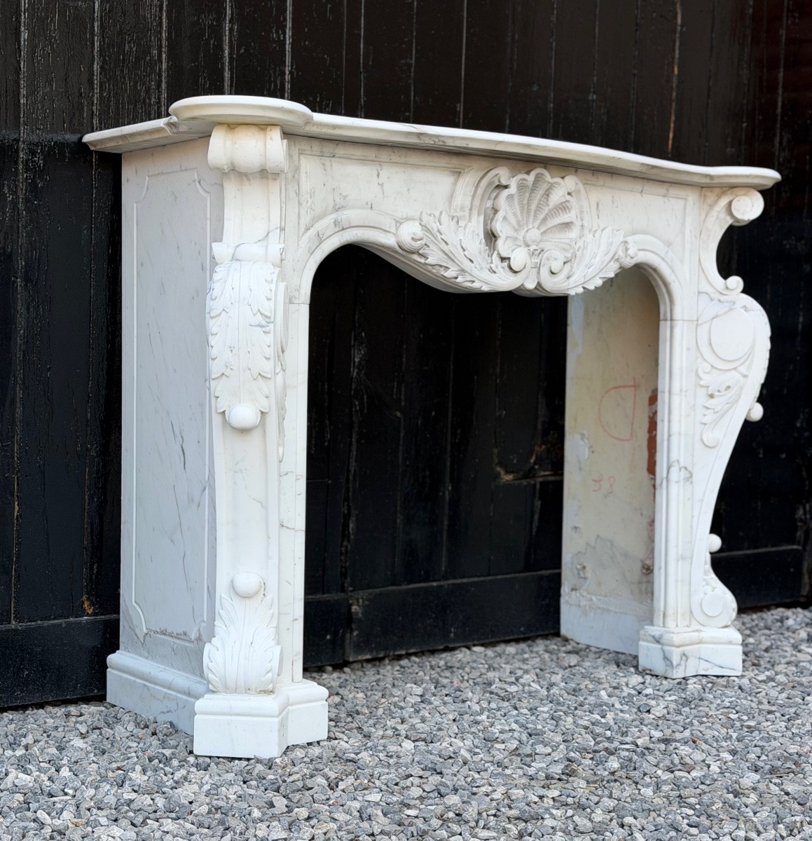 Cheminée de style Louis XV en marbre de Carrare, vers 1980 -photo-7