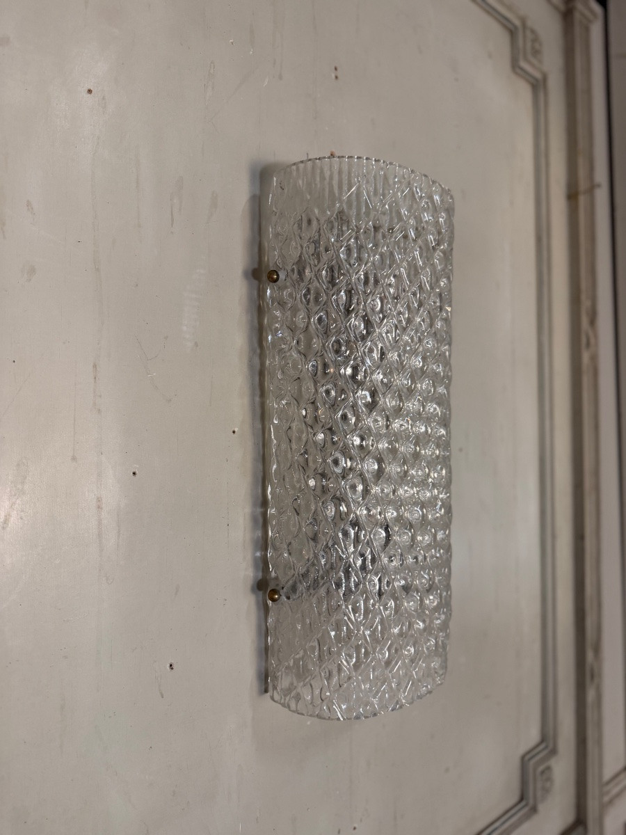 Set Of Three Venetian Wall Sconces In Pressed And Molded Murano Glass, Circa 1980 -photo-3