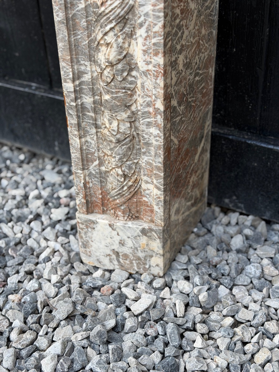 Cheminée de style Louis XVI en marbre gris des Ardennes, vers 1900-photo-5