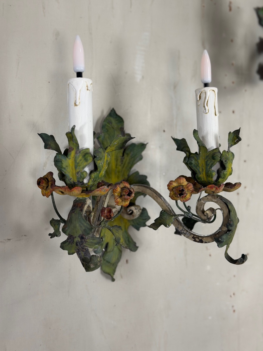 Pair Of Polychrome Metal Sconces With Flowers, Circa 1900-photo-3