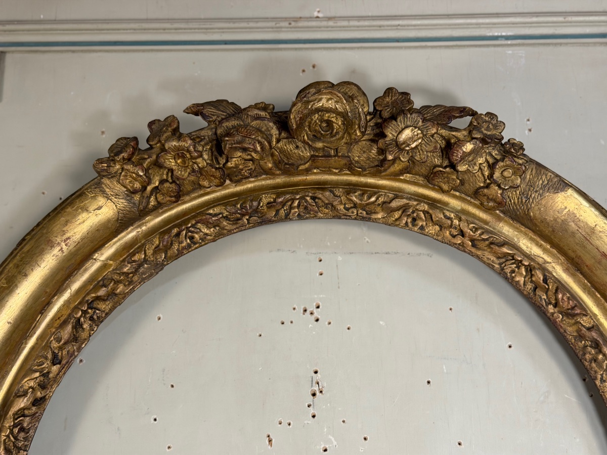 Cadre Régence en bois sculpté et doré, XVIIIème siècle-photo-2