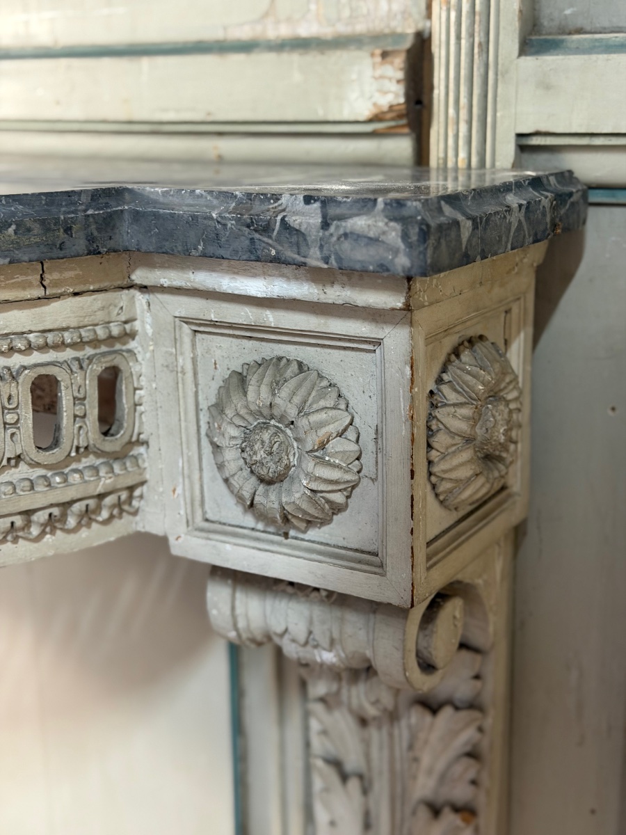 Console d’applique Louis XVI en bois sculpté, patine grise, XVIIIème siècle -photo-3