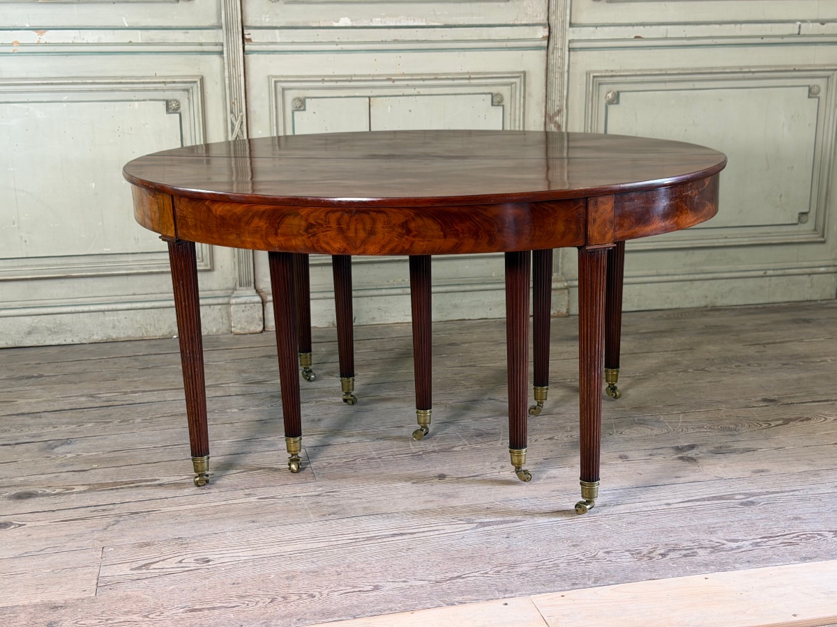 Table Louis XVI en acajou de Cuba, 9 pieds, environ 8m déployée, fin du XVIIIème siècle-photo-2