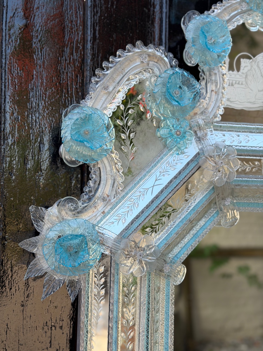 Miroir vénitien en verre de Murano incolore et bleu, vers 1930-photo-7
