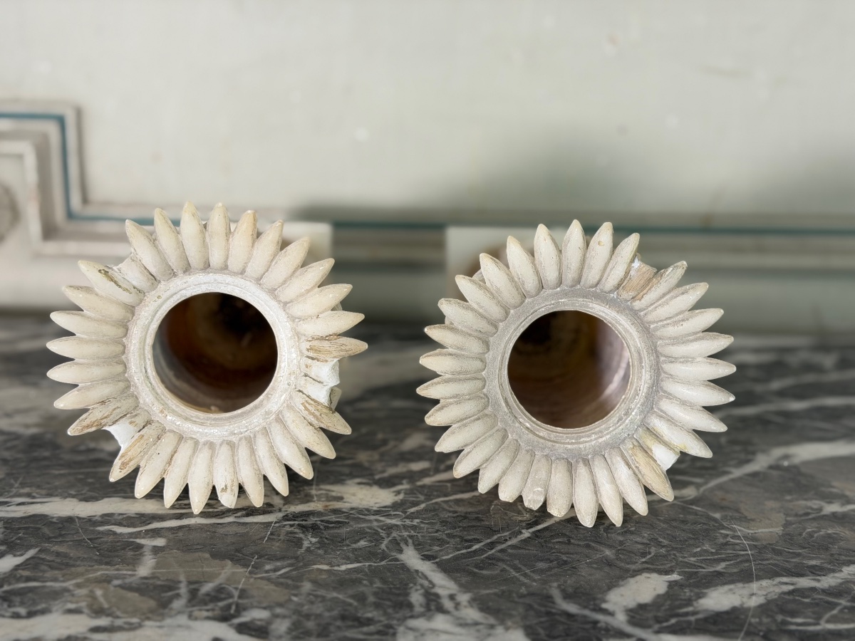 Pair Of Two-tone Alabaster Vases, Circa 1900, With Chips On The Rims-photo-3