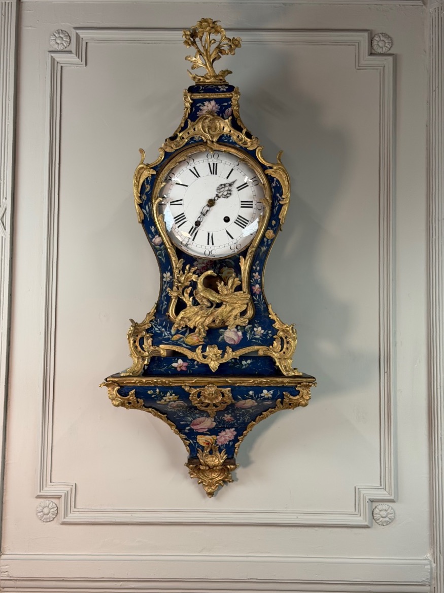 Cartel Louis XV et son cul de lampe, XVIIIème siècle 
