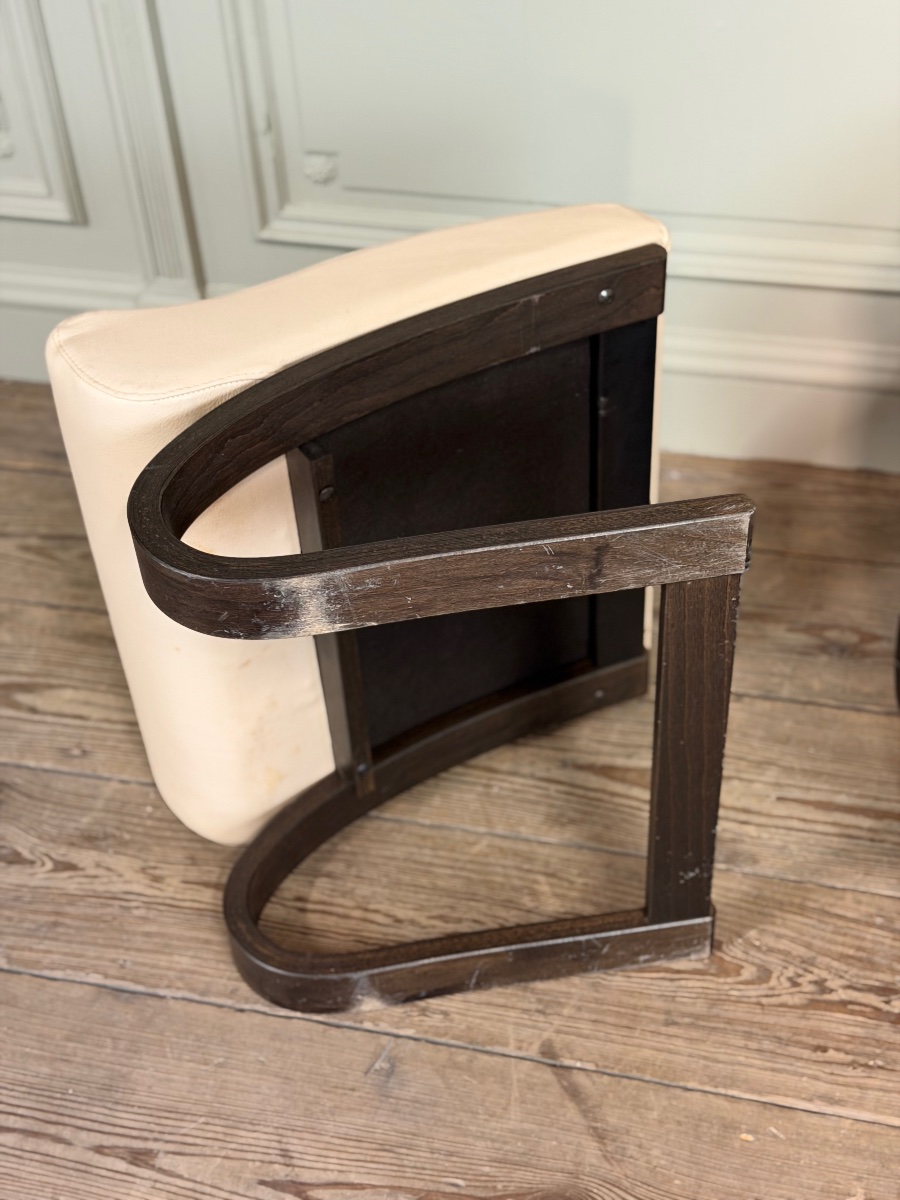 Nelo Fauteuil Nelo et son repose-pieds en cuir, åke Fribyter pour Roche Bobois, vers 1980-photo-7