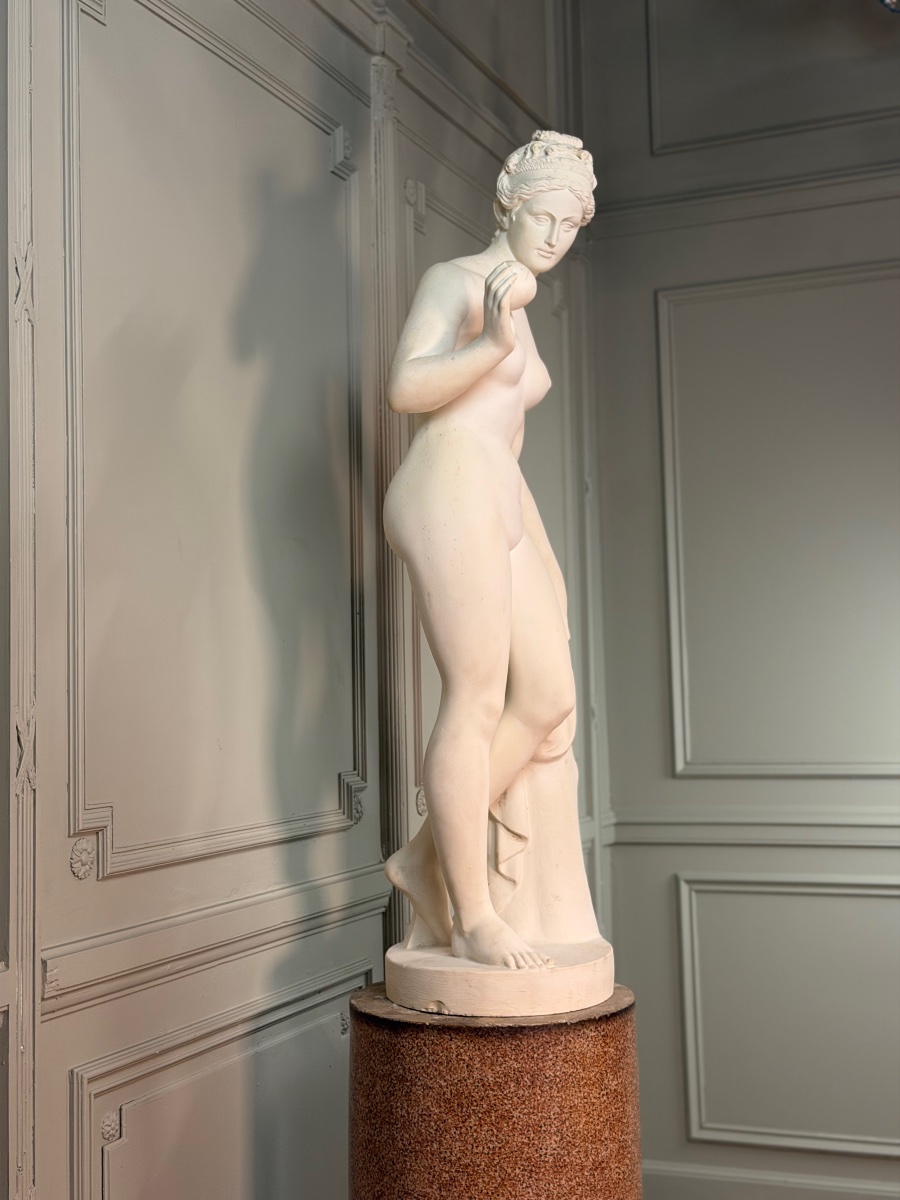  Venus With An Apple, Based On Bertel Thorvaldsen’s Model, In Cast  Marble, 20th Century -photo-3