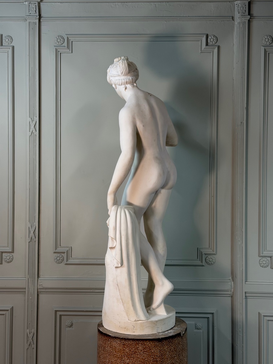  Venus With An Apple, Based On Bertel Thorvaldsen’s Model, In Cast  Marble, 20th Century -photo-8