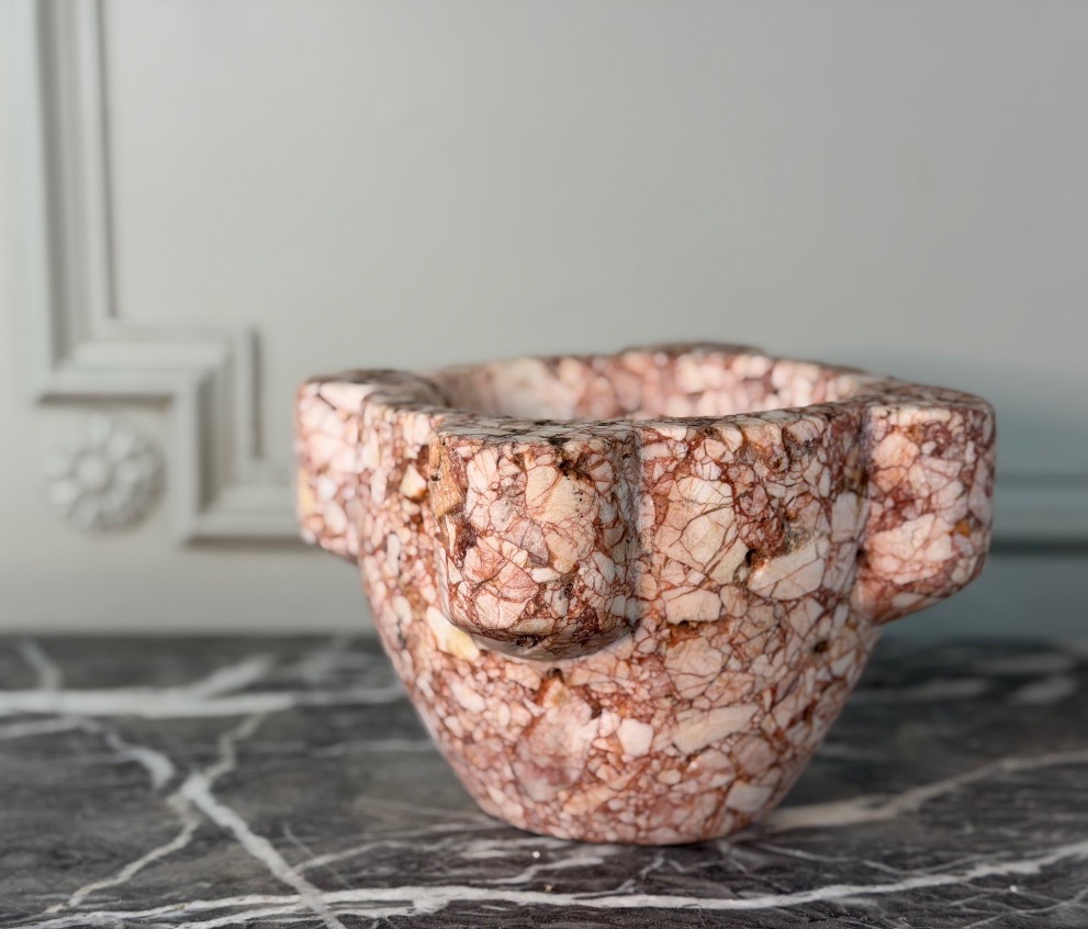 Mortier en marbre, brèche ocre et orange, XIXème siècle