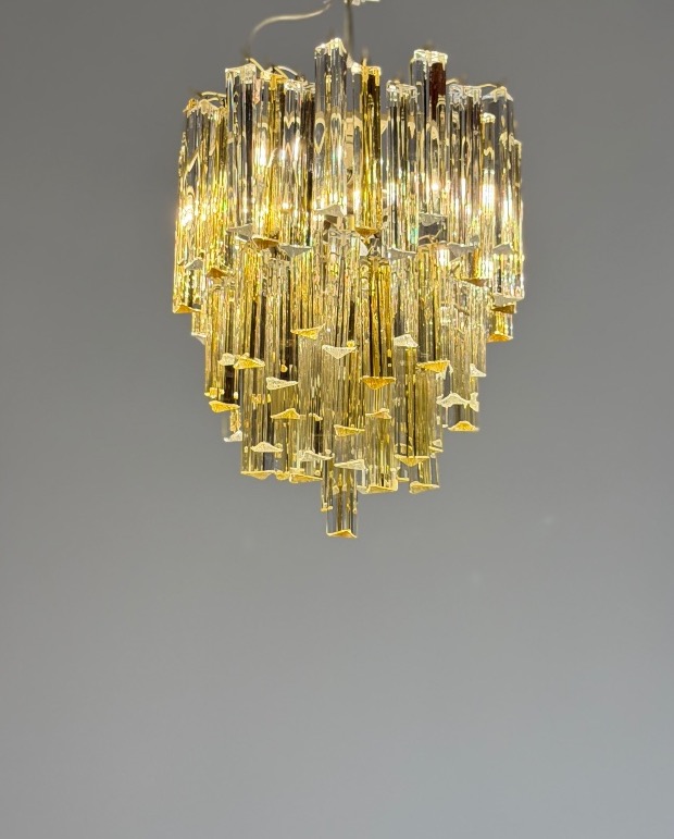 Lustre vénitien en verre de Murano incolore et doré, Venini modèle Triedi, vers 1960-photo-1