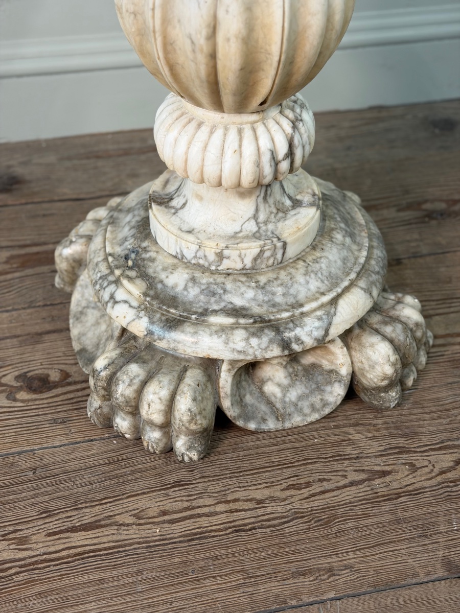 Socle en albâtre sculpté, Italie vers 1880-photo-3