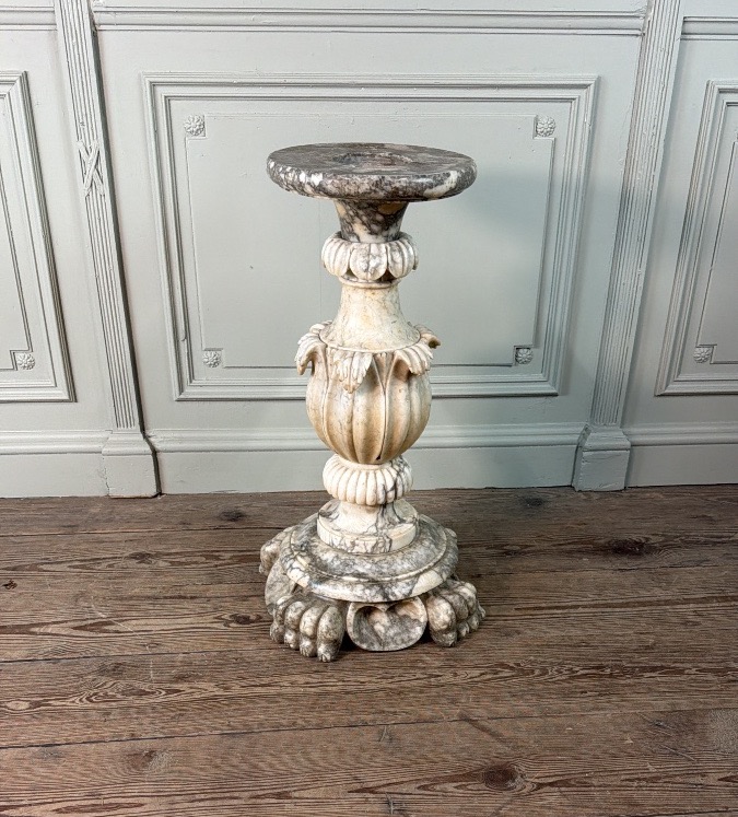 Socle en albâtre sculpté, Italie vers 1880-photo-3