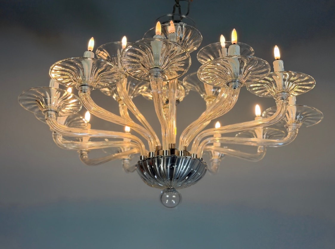 Venetian Chandelier Made Of Clear Murano Glass, 18 Light Arms, Circa 1990
