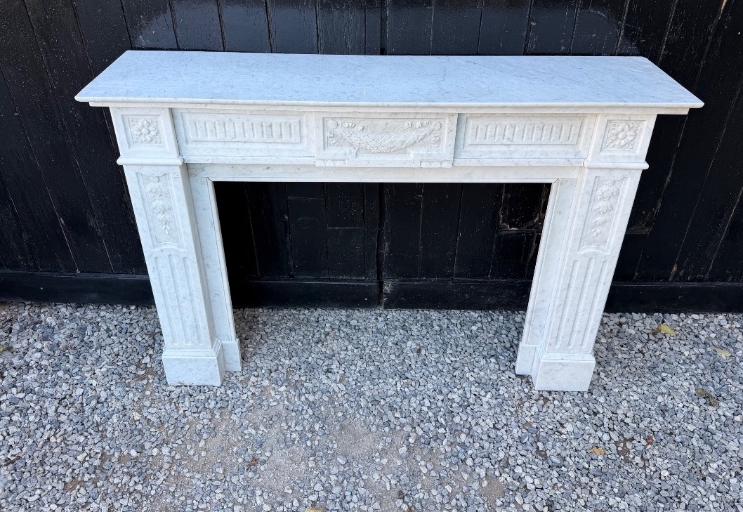 Louis XVI-style Fireplace In White Carrara Marble, Circa 1880-photo-1