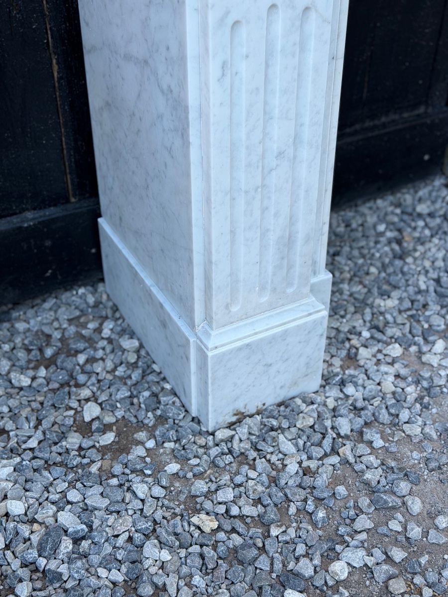 Louis XVI-style Fireplace In White Carrara Marble, Circa 1880-photo-4