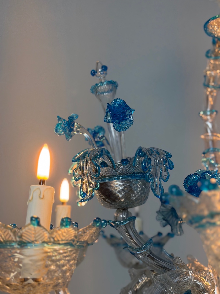 Lustre vénitien en verre de Murano incolore et bleu, 8 bras de lumière, vers 1920 -photo-7