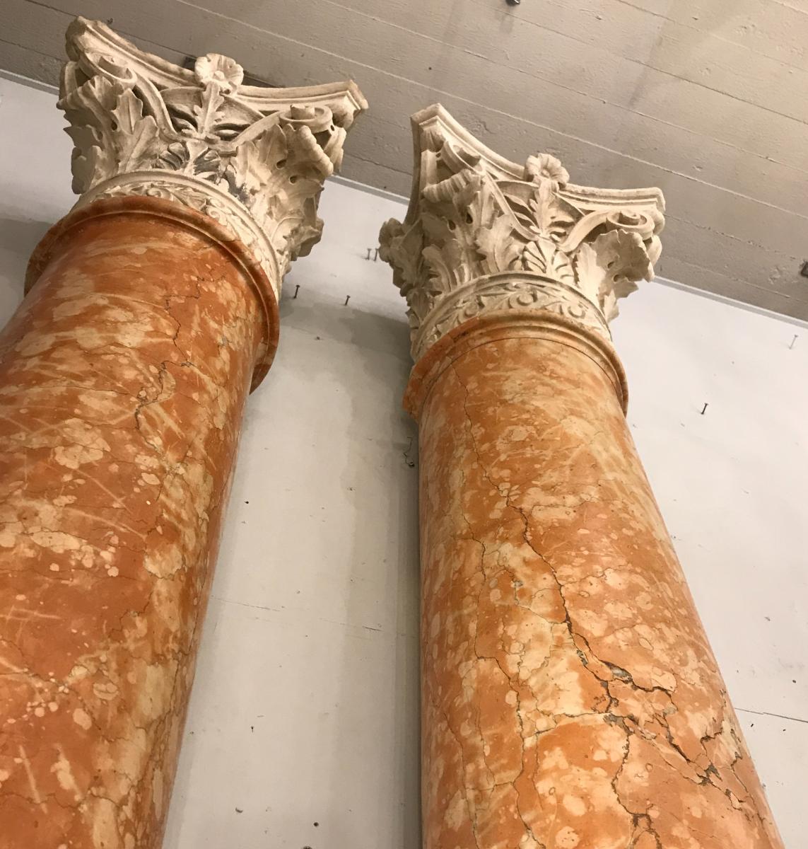 Suite De Quatre Colonnes 2/3 En Marbre Rouge De Vérone -photo-2