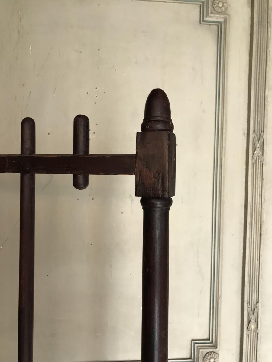 Screen, Clostra, Wooden Turned Screen-photo-2