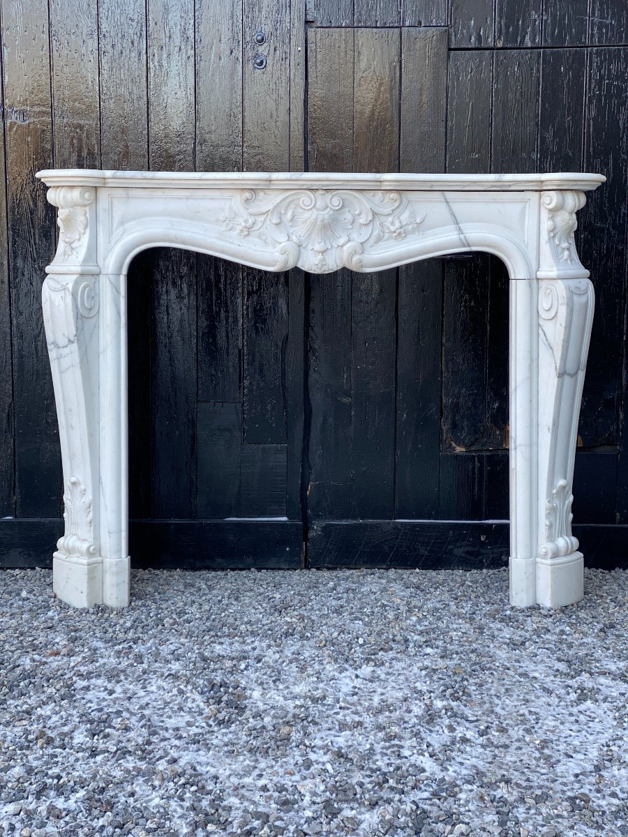 Louis XV Style Fireplace In Carrara Marble-photo-2