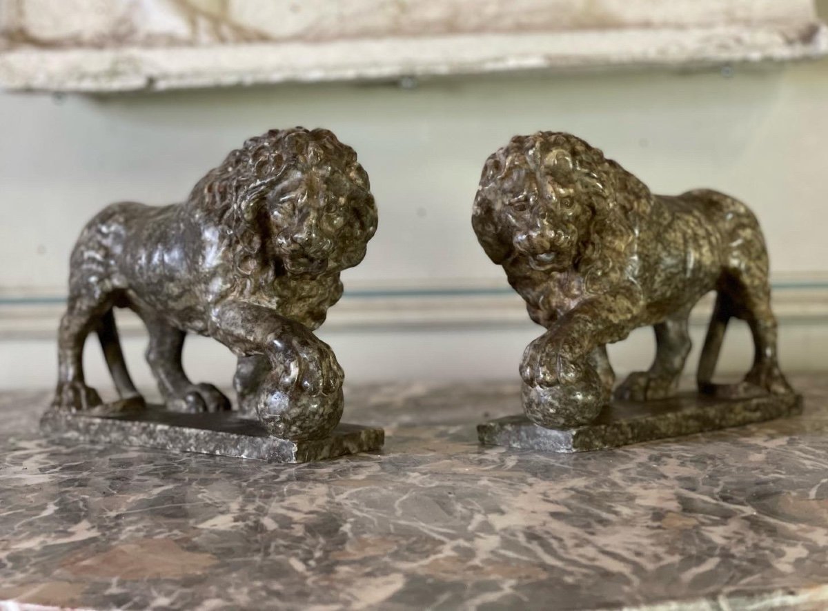 Paire De Lions Médicis En Albâtre, Italie XIXème Siècle -photo-4