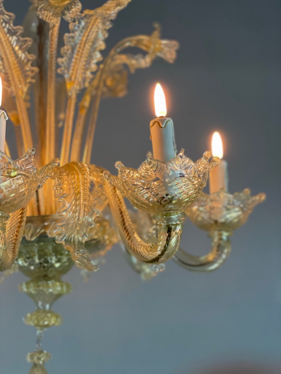 Venetian Chandelier In Golden Murano Glass, 8 Arms Of Light-photo-1