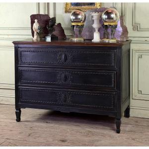 Commode Louis XVI en chêne patine noire, XVIIIéme siècle