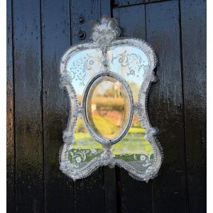 Miroir vénitien en verre de Murano, vers 1950