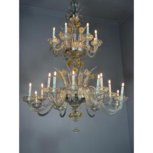 Lustre vénitien en verre de Murano doré,24 feux de lumière, trois niveaux, vers 1940