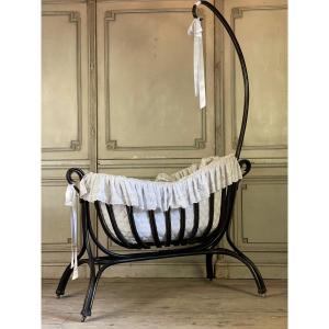 Berceau En Hêtre Courbé Par Thonet, Vers 1900