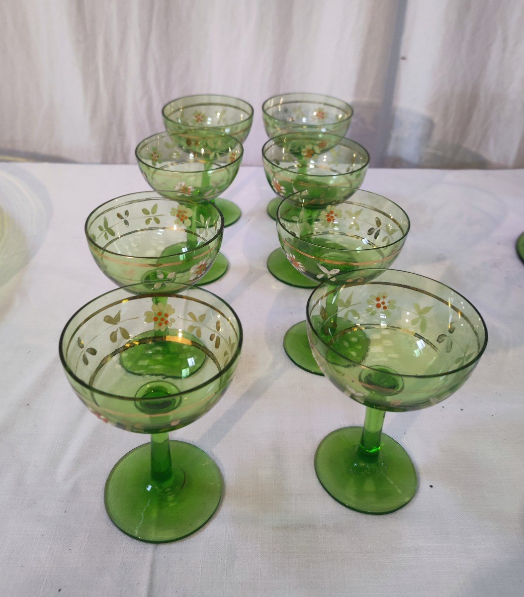 Service en Verre émaillé Plateau Coupe Avec  Huit Verres à Pied-photo-1