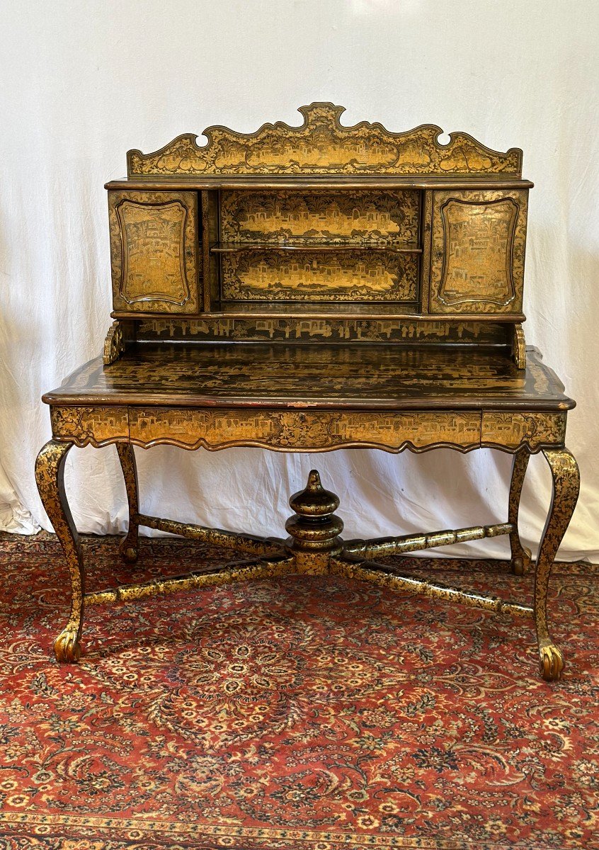 Chinese Lacquer Desk 19th Century
